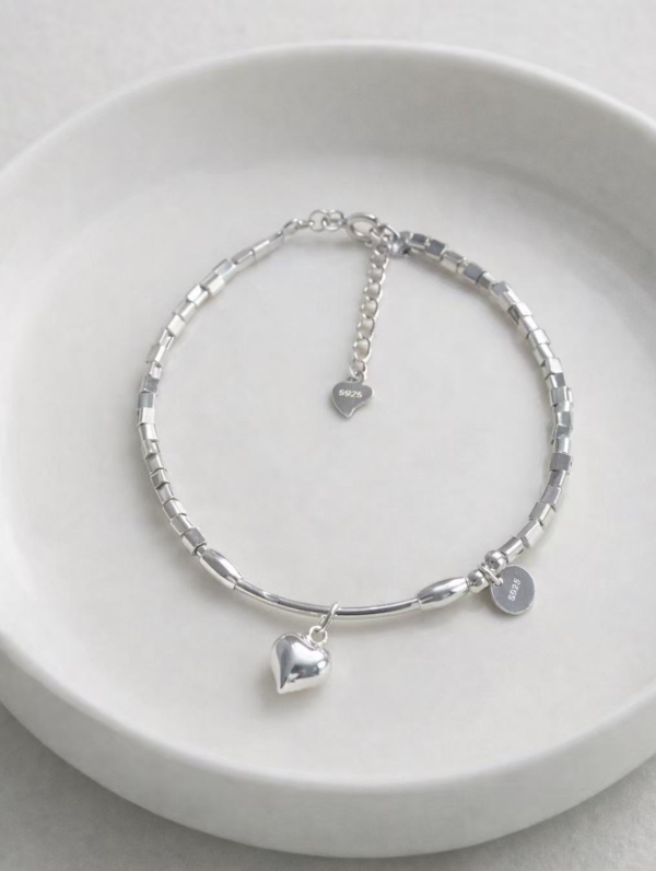 Bar & Heart Charm Bracelet