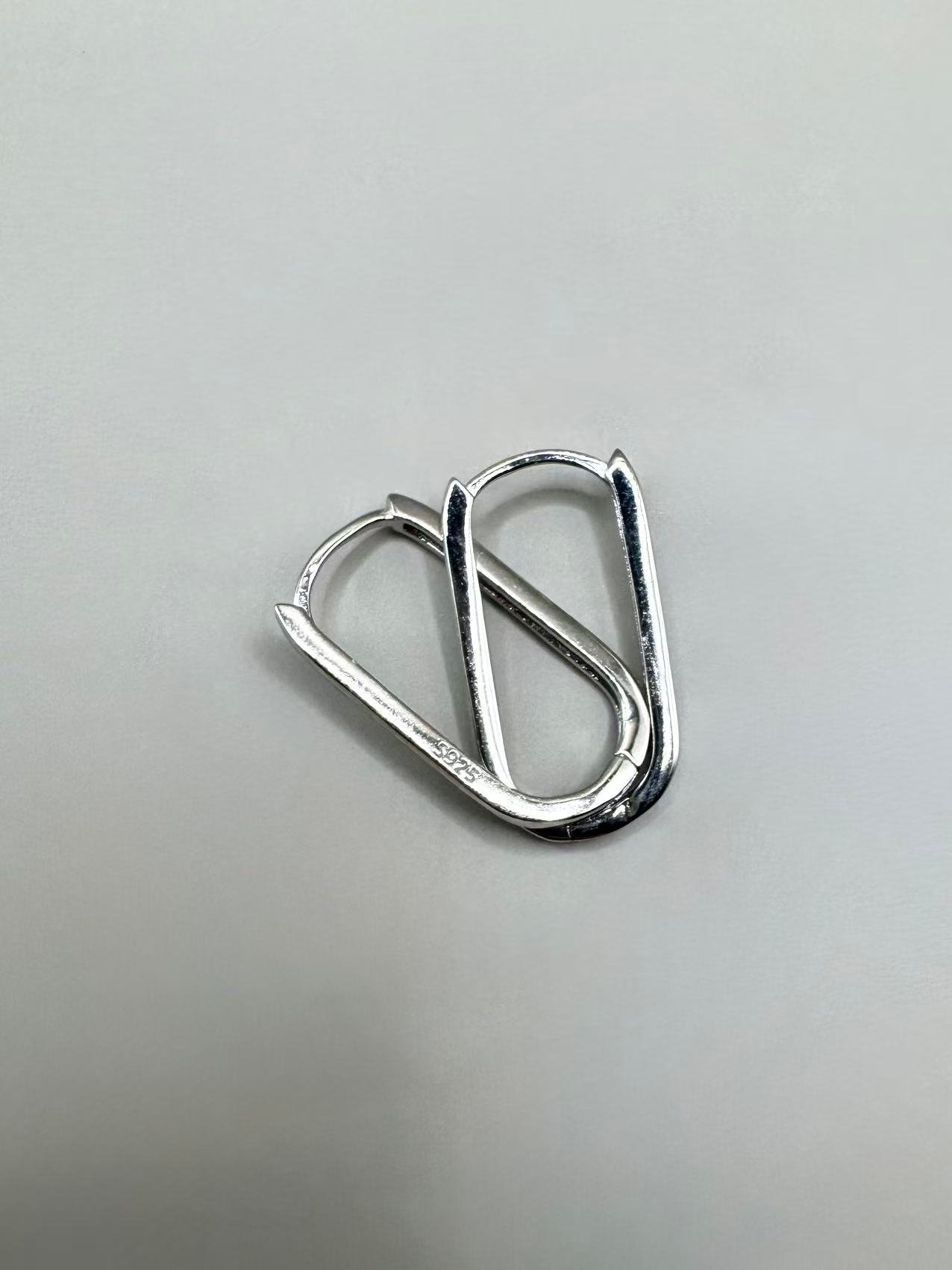 Linea Oval Earrings - Image 2