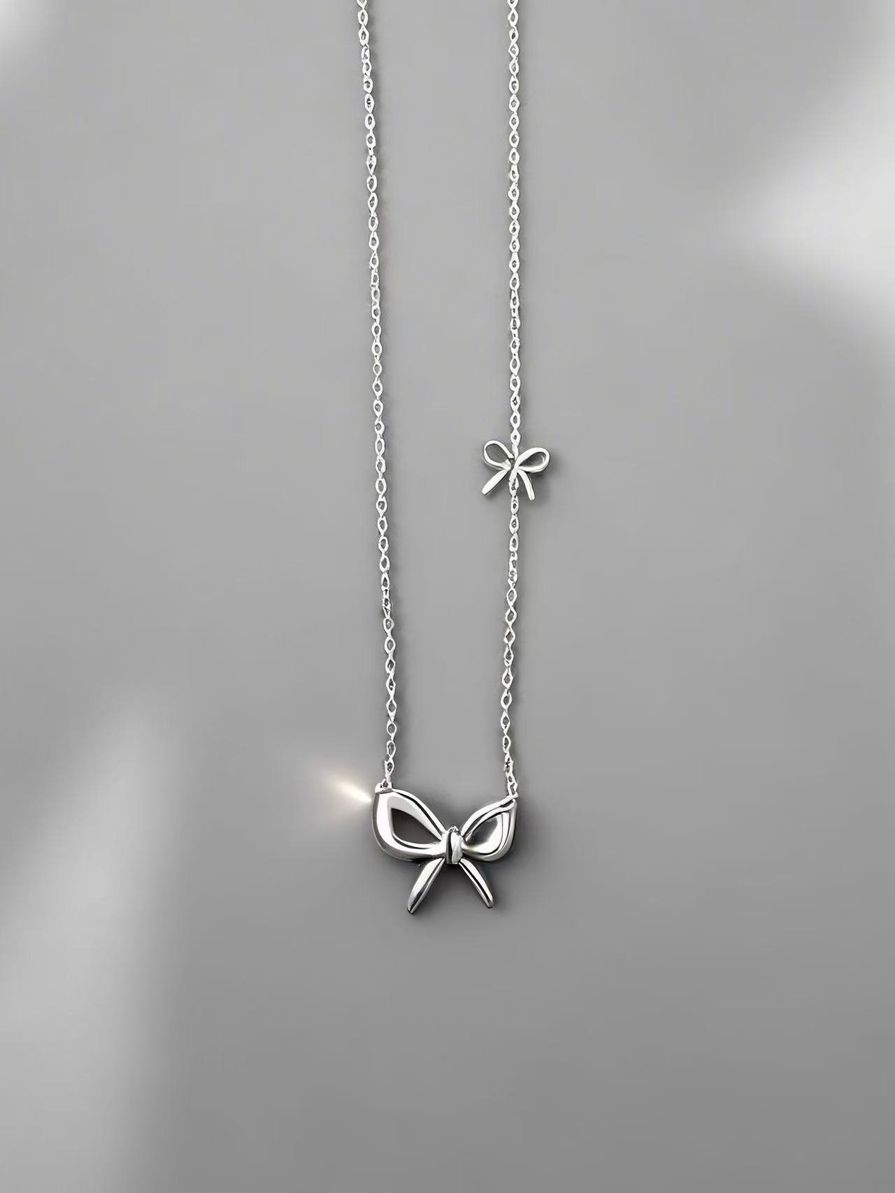 Bow Pendant Necklace