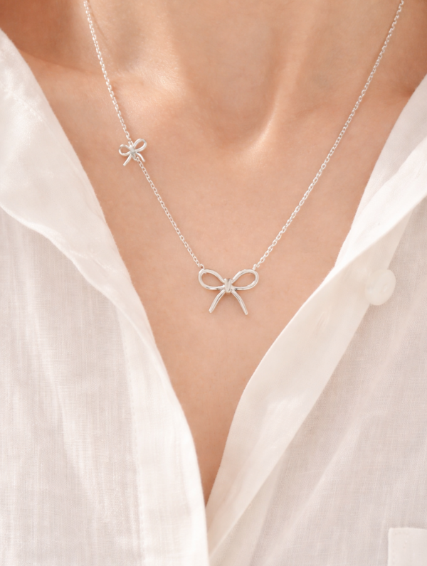 Bow Pendant Necklace