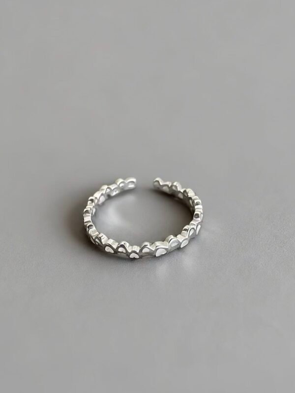 Endless Heart Dot Ring