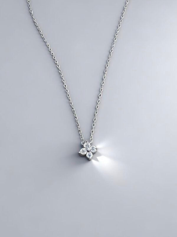 Flora Quadria Necklace