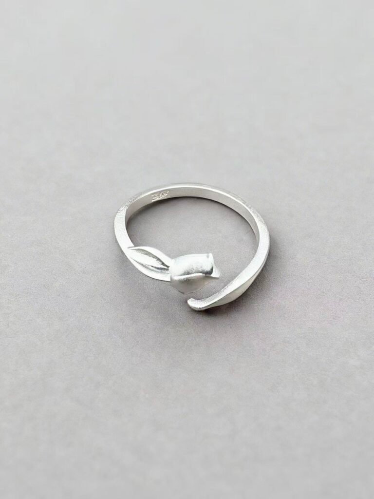 Valen Lily Ring