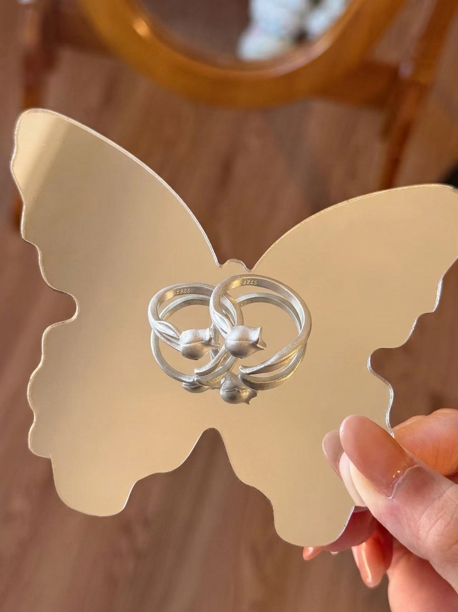 Valen Lily Ring - Image 2